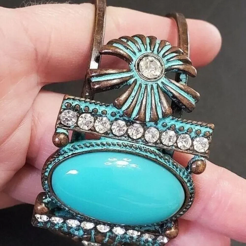 Unbranded 25 rhinestone resin